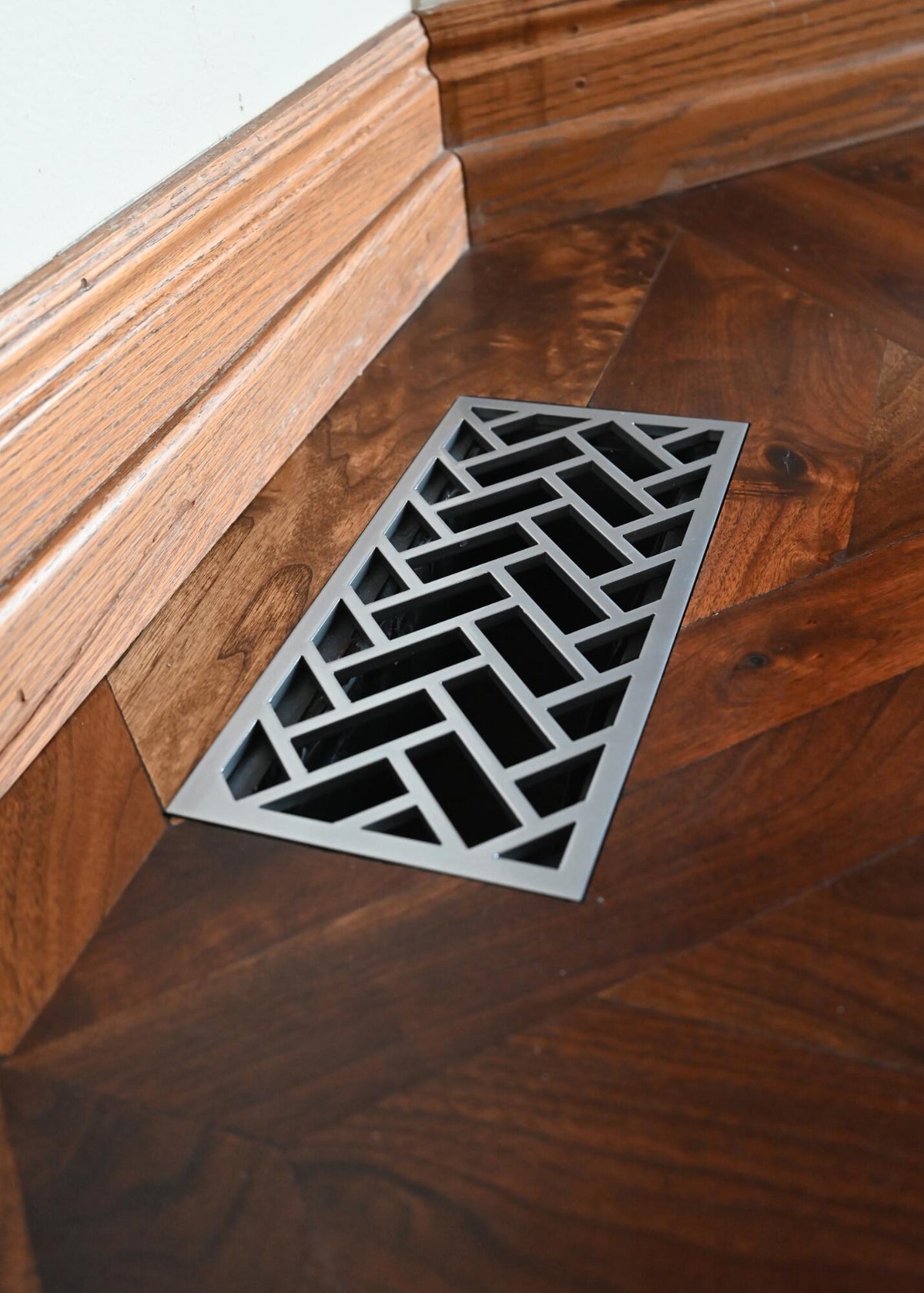 Herringbone Vents
